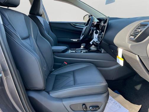 2026 Lexus NX 450h+ Premium