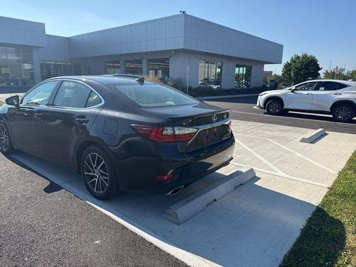2016 Lexus ES 350 Base