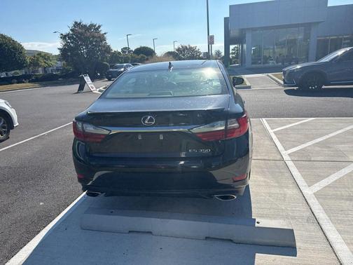 2016 Lexus ES 350 Base