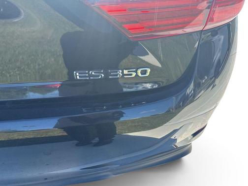 2016 Lexus ES 350 Base