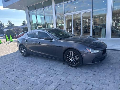 2014 Maserati Ghibli Base