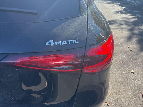 2024 Mercedes-Benz GLC 300 4MATIC