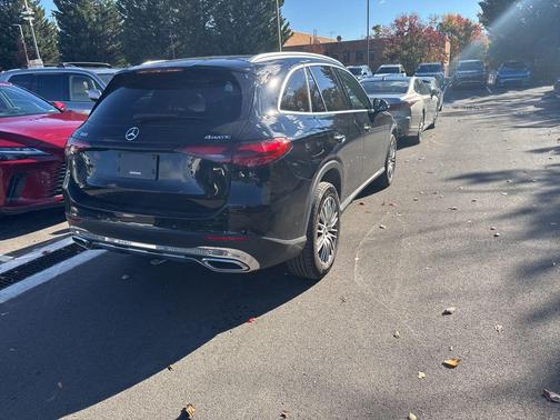 2024 Mercedes-Benz GLC 300 4MATIC