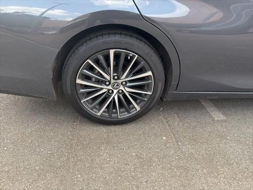 2024 Lexus ES 350 Base
