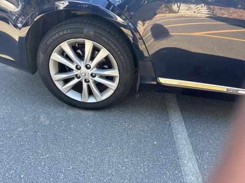 2010 Lexus ES 350 Base