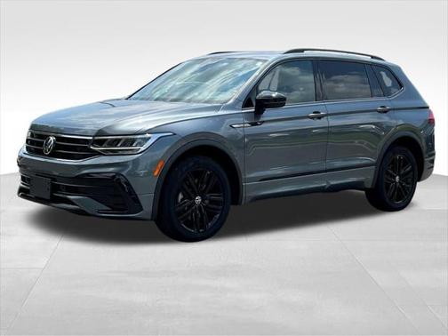 2022 Volkswagen Tiguan 2.0T SE R-Line Black 4MOTION