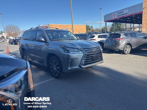 2021 Lexus LX 570 Three-Row