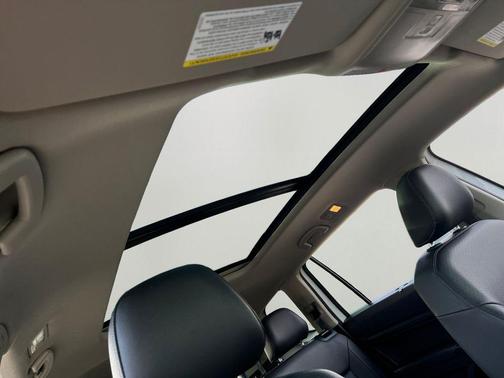 2020 Volkswagen Atlas 3.6L SE w/Technology