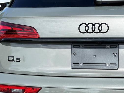 2025 Audi Q5 45 S line Premium Plus