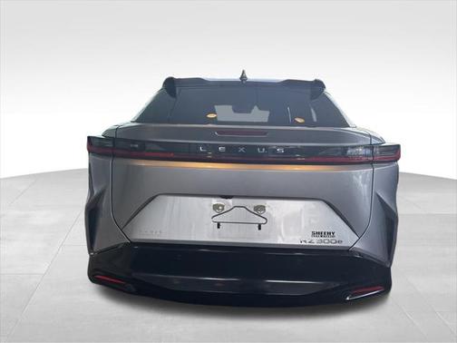 2024 Lexus RZ 300e Premium