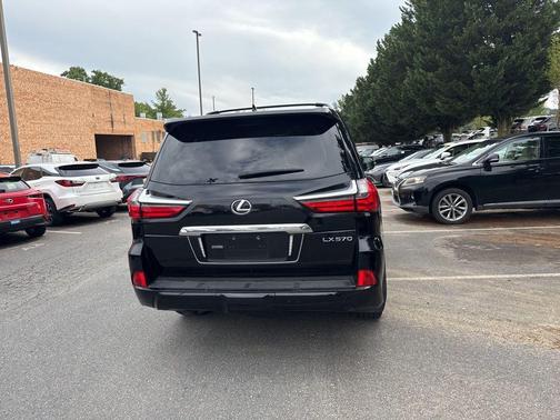 2018 Lexus LX 570 Base