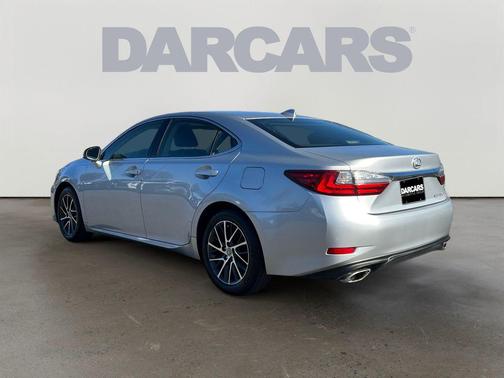 2016 Lexus ES 350 Base