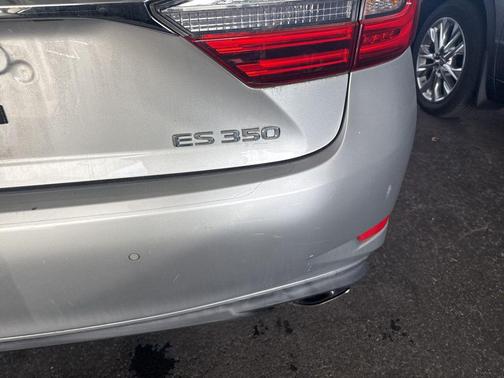 2016 Lexus ES 350 Base