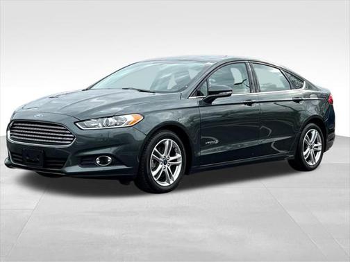 2016 Ford Fusion Hybrid SE