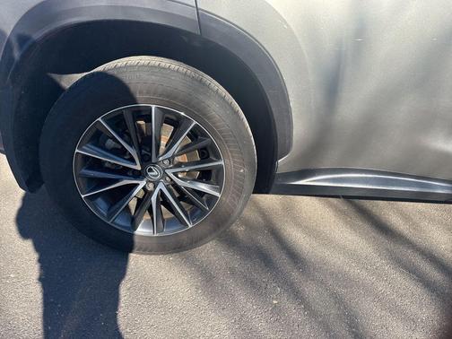 2024 Lexus NX 350h Premium