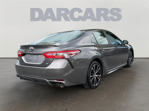 Predawn Gray Mica 2018 Toyota Camry SE