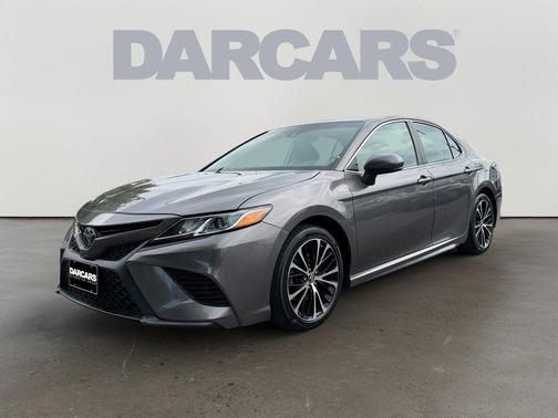 Predawn Gray Mica 2018 Toyota Camry SE