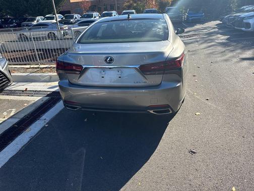 2022 Lexus LS 500 Base