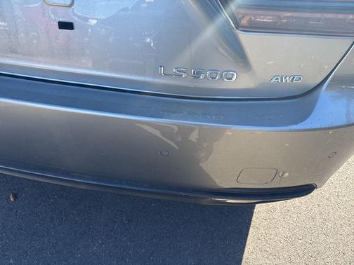 2022 Lexus LS 500 Base