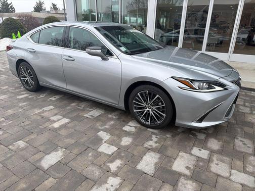 2022 Lexus ES 350 Base