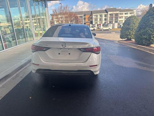 2022 Nissan Sentra SR