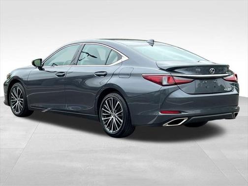 2024 Lexus ES 350 Base