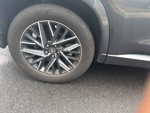 2025 Lexus TX 350 Premium