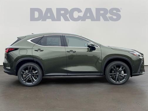 2026 Lexus NX 450h+ Luxury