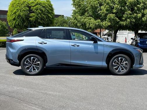 2025 Lexus RZ 450e Premium