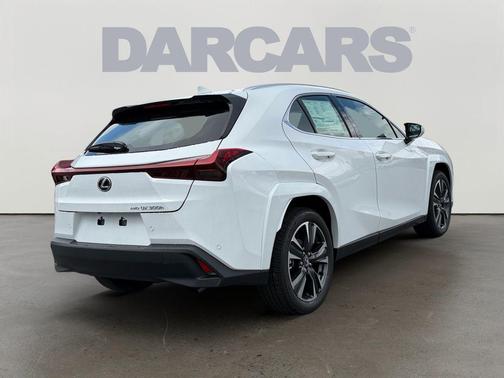 2026 Lexus UX 300h Premium