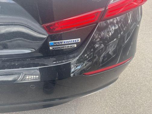 2018 Honda Accord Hybrid Touring