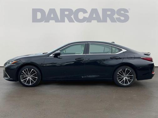 2022 Lexus ES 350 Base