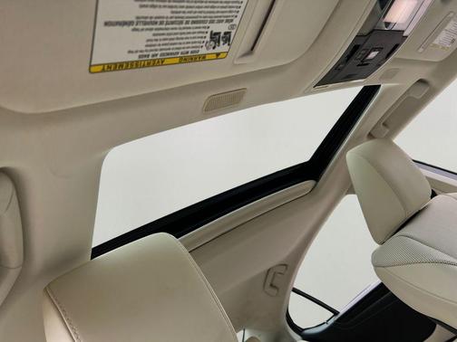 2022 Lexus ES 350 Base