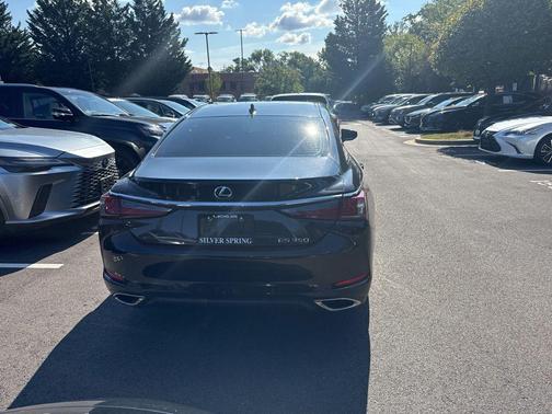 2021 Lexus ES 350 Base