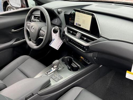 2025 Lexus UX 300h Base