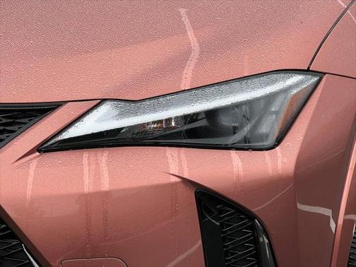 2025 Lexus UX 300h Base
