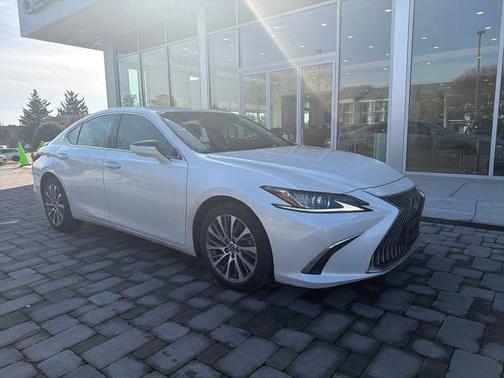 2021 Lexus ES 250 Base