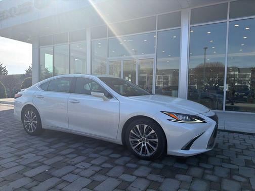 2021 Lexus ES 250 Base