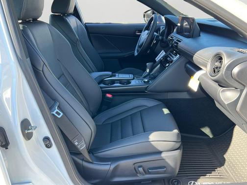 2025 Lexus IS 350 Base