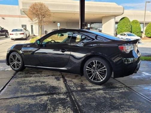 Photo 3 of 23 of 2015 Scion FR-S Base