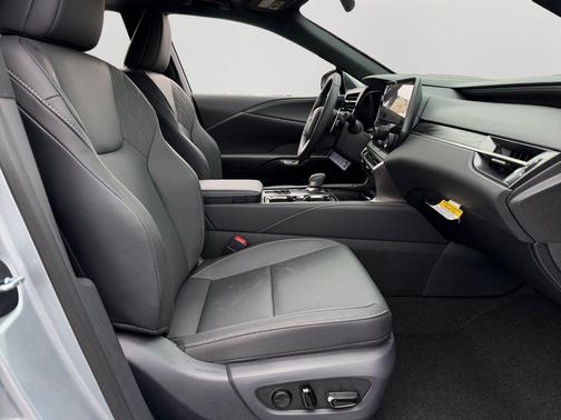 Iridium 2026 Lexus RX 350h Premium