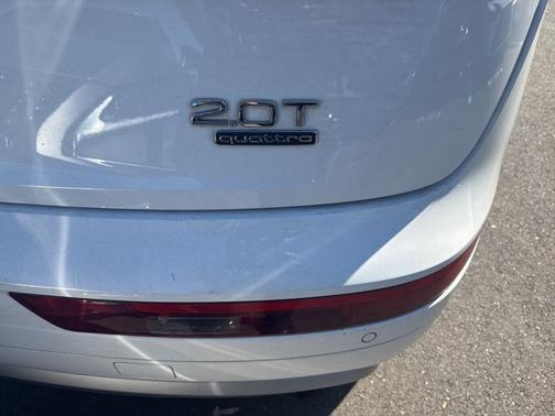 2018 Audi Q5 2.0T Tech Premium
