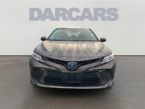 2018 Toyota Camry Hybrid LE