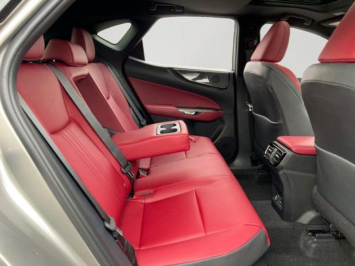 2026 Lexus NX 350h Premium