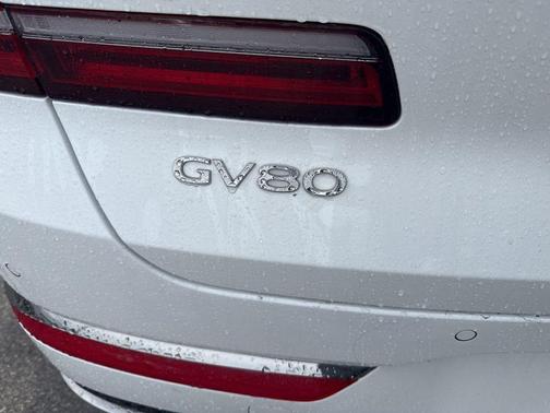 2025 Genesis GV80 2.5T
