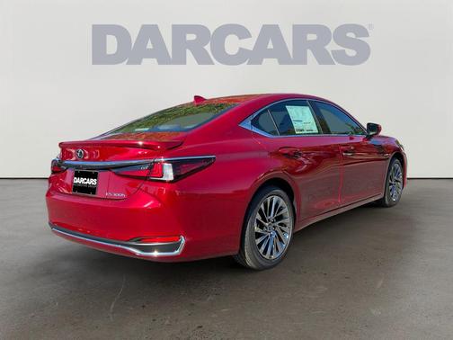2025 Lexus ES 300h Luxury