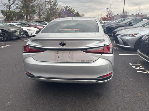 2021 Lexus ES 250 Base