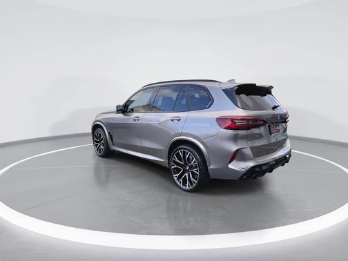 2022 BMW X5 M Base