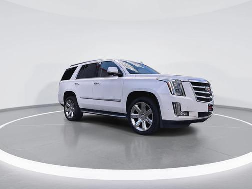 2018 Cadillac Escalade Luxury