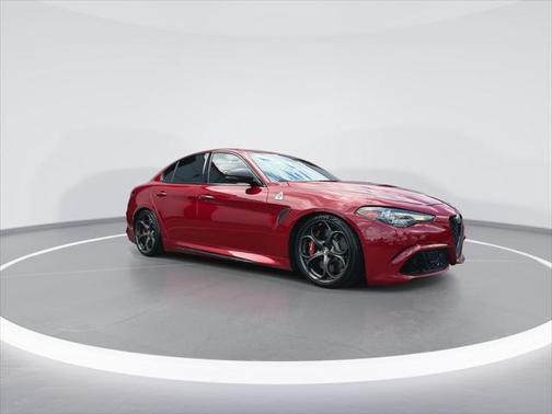 2019 Alfa Romeo Giulia Quadrifoglio